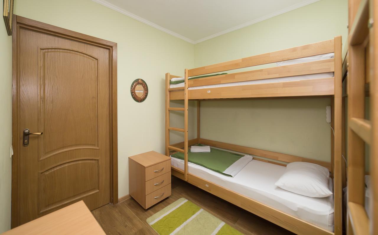 Ballet Hostel Kiev Extérieur photo