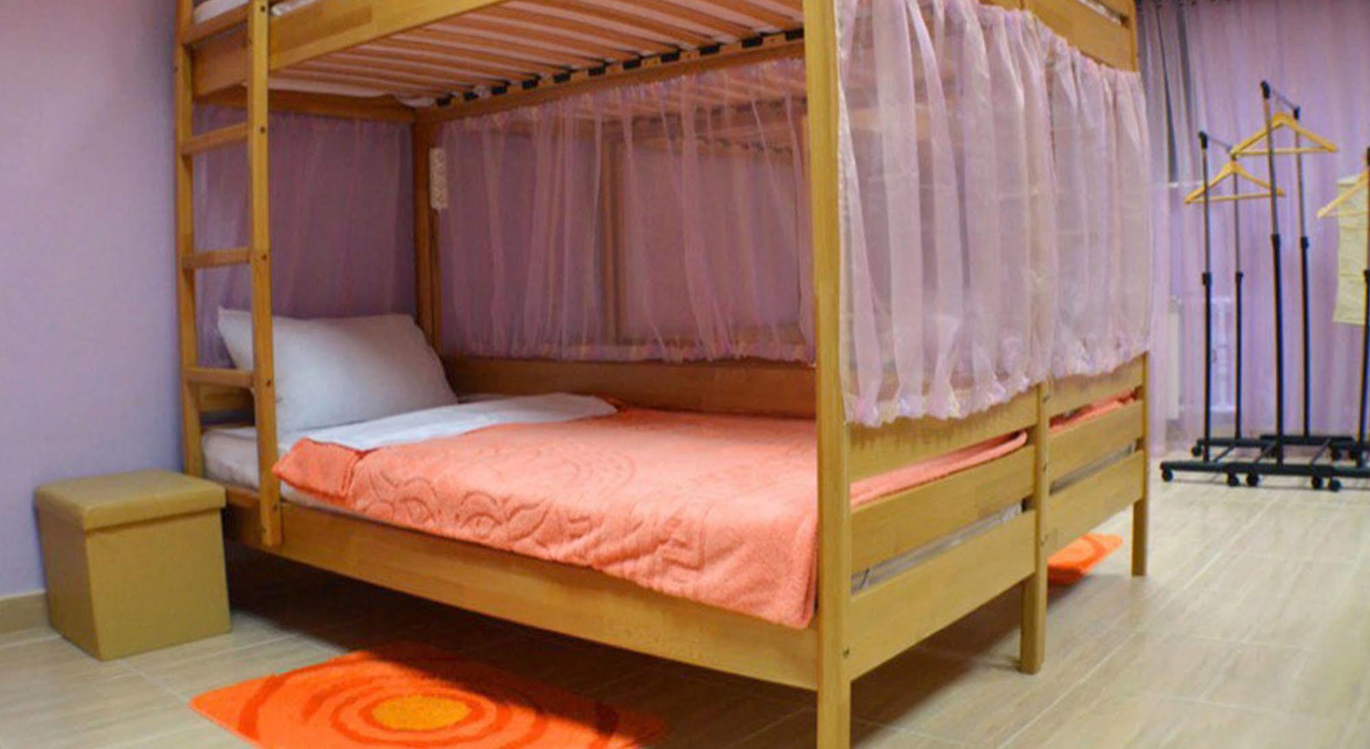 Ballet Hostel Kiev Extérieur photo